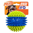 NERF DOG Hračka pro psy pískací míček se spiky ve třech částech 9,5 cm
