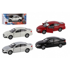 Auto Welly Škoda Octavia kov/plast 11cm 1:34 na volný chod 4 barvy v krabičce 15x7x7cm Auto Welly Škoda Octavia kov/plast 11cm 1:34 na volný chod 4 barvy v krabičce 15x7x7cm