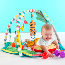 DISNEY BABY Deka na hraní Winnie the Pooh 0m+ DISNEY BABY Deka na hraní Winnie the Pooh 0m+