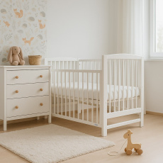 Dětská postýlka New Baby LILLY se stahovací bočnicí bílá Dětská postýlka New Baby LILLY se stahovací bočnicí bílá