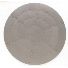 BABYDAN Podložka kulatá hrací puzzle/dráha Grey 110 cm BABYDAN Podložka kulatá hrací puzzle/dráha Grey 110 cm