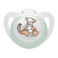 NUK Dudlík Disney Medvídek Pú v boxu, bílý 6-18m NUK Dudlík Disney Medvídek Pú v boxu, bílý 6-18m