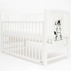 Dětská postýlka New Baby POLLY Zebra se stahovací bočnicí bílá Dětská postýlka New Baby POLLY Zebra se stahovací bočnicí bílá