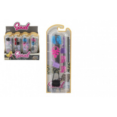 Doplňky/boty pro panenky plast mix druhů na kartě 9,5x26,5x3cm 24ks v boxu Doplňky/boty pro panenky plast mix druhů na kartě 9,5x26,5x3cm 24ks v boxu